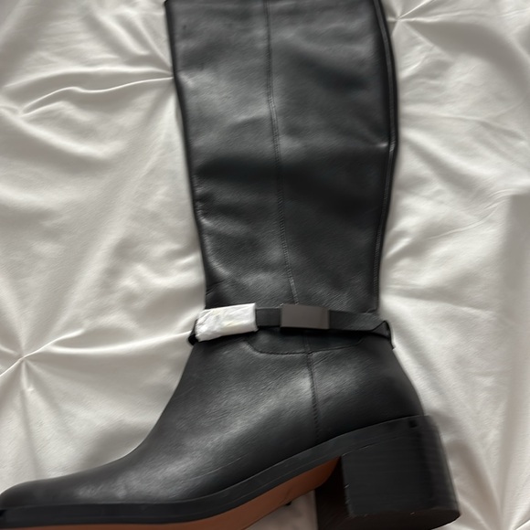 L. Paolo Kamile Knee High Riding Boot (Women) - Picture 3 of 5